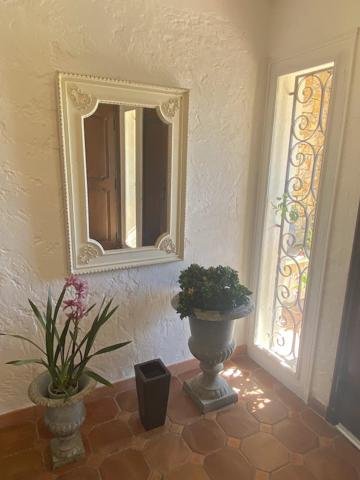 Propriété d'exception avec jardin d'1,6 hectares