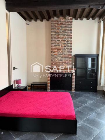 MAISON DE CARACTERE DU 18ème SITUEE  AU COEUR DE VILLE DANS UN SECTEUR HISTORIQUE ET PIETONNIER