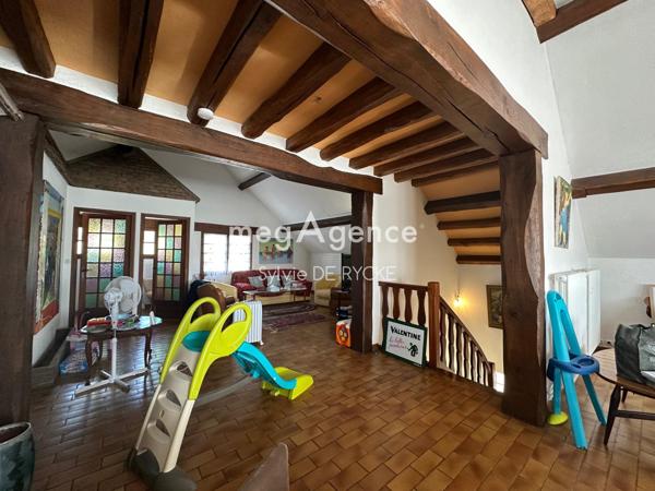 Maison à VALLERY, 89150 - 5 pièces 137m²
