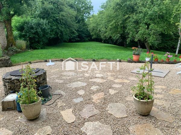 Maison 6 pièces 234 m² proche des lacs