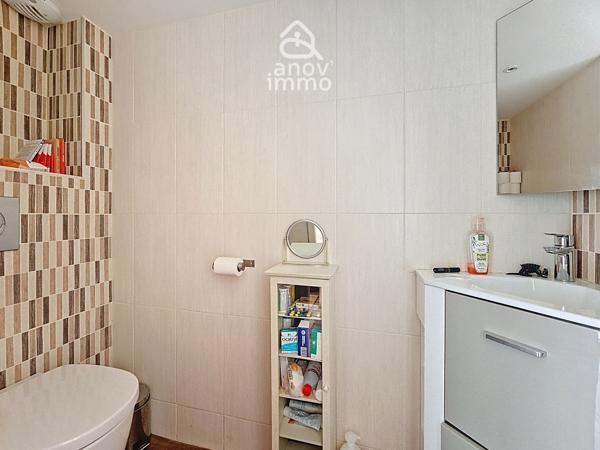 Maison
                                                                                                                                                                                                                                                                                                                        4 pièce(s)                                                                                                                                                                                                          3 chambre(s)                                                                                                                                                                                                          117.97  m²