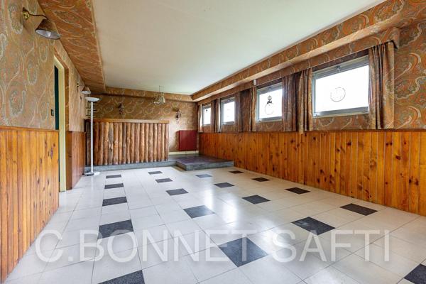 Jouy-en-Josas, Maison d'architecte de 141m², 7 pièces