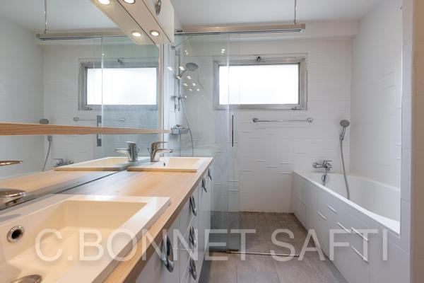 Jouy-en-Josas, Maison d'architecte de 141m², 7 pièces