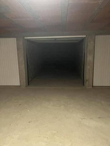 Garage N° 3 /LOT 135 Résidence AUVERGNE 43700 Brives Charensac