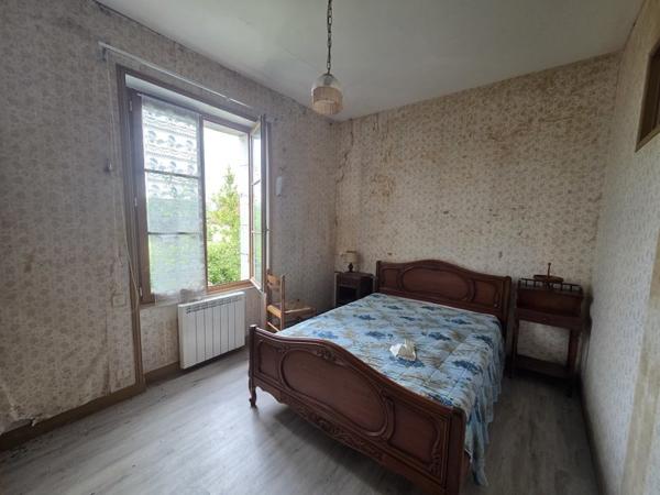 Maison 56 000 € Clion 3 p 64 m² DPE G