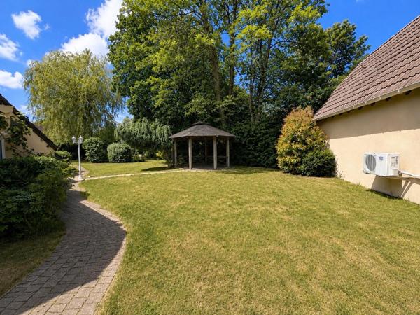 Maison à LE CHATELET-EN-BRIE, 77820 - 6 pièces 148m²