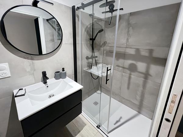 LOFT à vendre 5 pièces à LE COTEAU