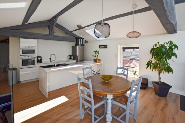 LOFT à vendre 5 pièces à LE COTEAU