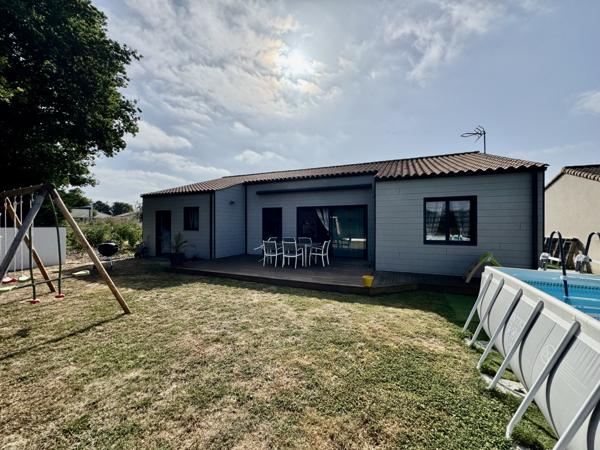 Saint-Georges-de-Pointindoux (85150) Maison de 97 m2 habitables sur 463 m2 de terrain