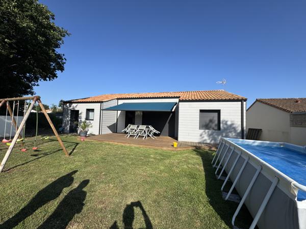 Saint-Georges-de-Pointindoux (85150) Maison de 97 m2 habitables sur 463 m2 de terrain