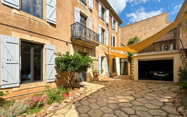 Maison à vendre    6 pièces • 216 m2 Cazouls-lès-Béziers