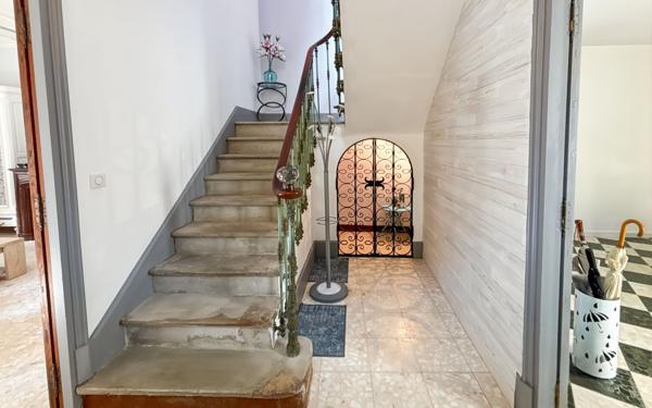 Maison à vendre    6 pièces • 216 m2 Cazouls-lès-Béziers