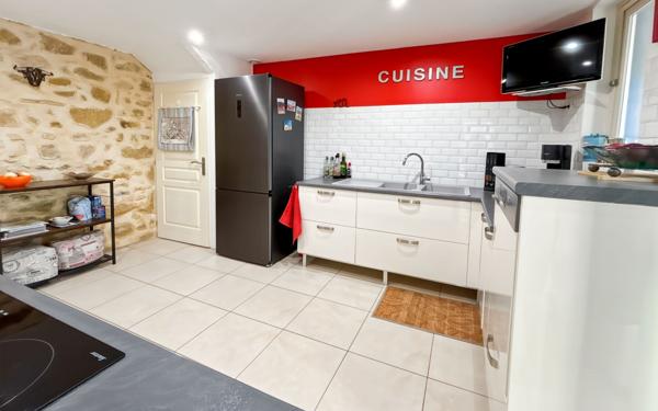 Maison à vendre    6 pièces • 216 m2 Cazouls-lès-Béziers