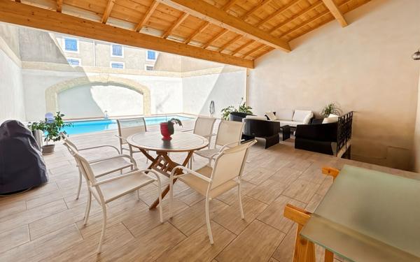 Maison à vendre    6 pièces • 216 m2 Cazouls-lès-Béziers