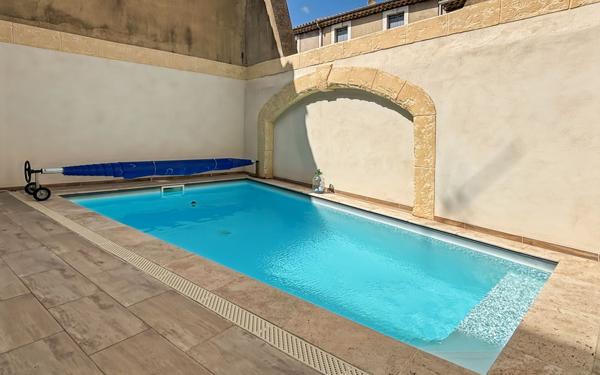 Maison à vendre    6 pièces • 216 m2 Cazouls-lès-Béziers