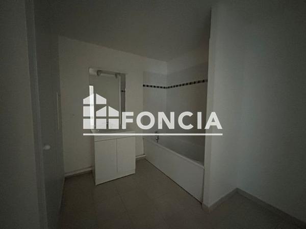 Location Appartement 2 pièces 49.08 m² - RES. LES HAUTS DE DREUIL Dreuil Les Amiens 80470