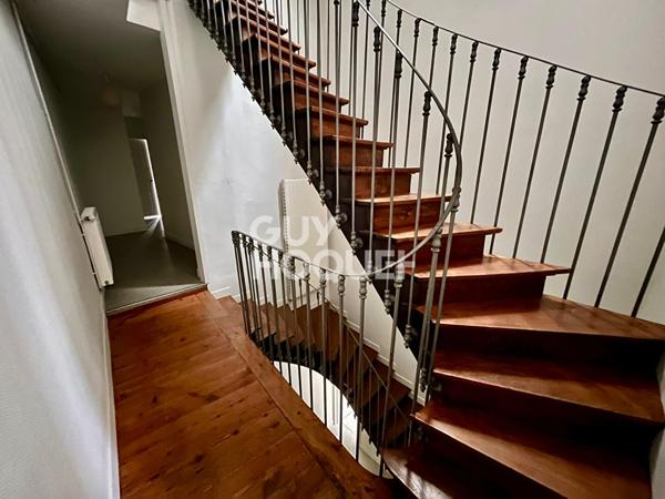 Beau duplex 3 chambres et terrasse en centre-ville