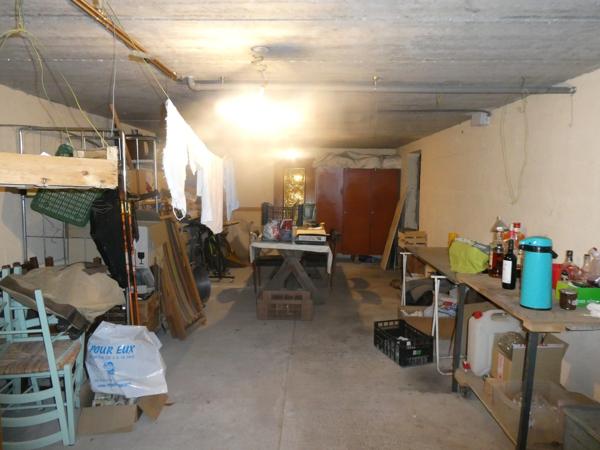 RUPT SUR MOSELLE (88) Chalet T6 de 104m² sur sous-sol  +garage extérieur, terrain 700m² environ.