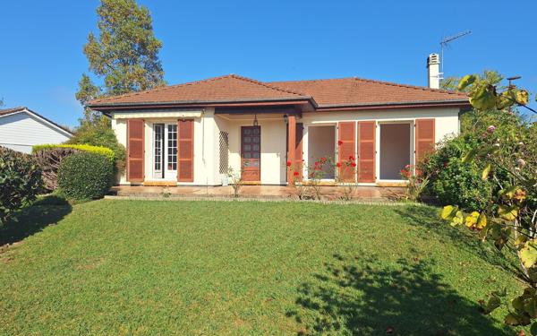 Maison à vendre    4 pièces •  Lons