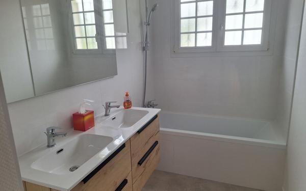 Maison à vendre    4 pièces •  Lons