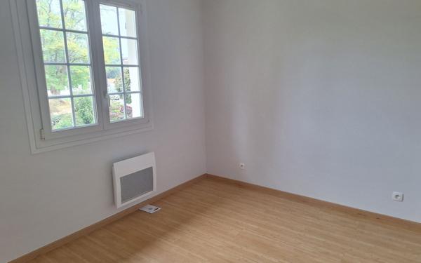 Maison à vendre    4 pièces •  Lons