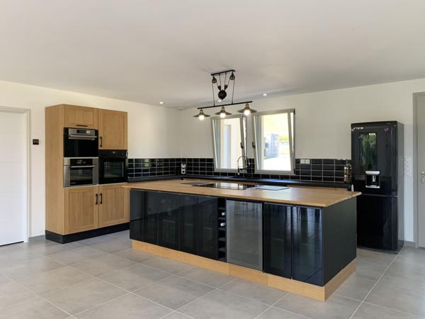 Vente Maison160 m² - 7 Pièces - MONTOIRE SUR LE LOIR (41800)