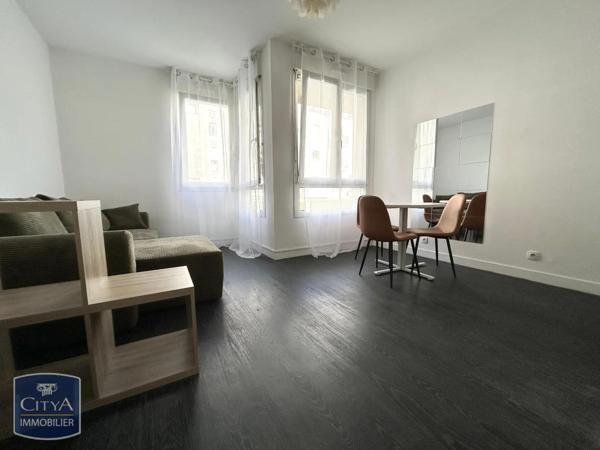 Appartement à louer 1 pièce 29m² Tours (37000)