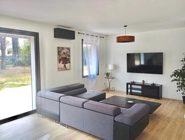 Maison à vendre 4 pièces LE MUY (83)