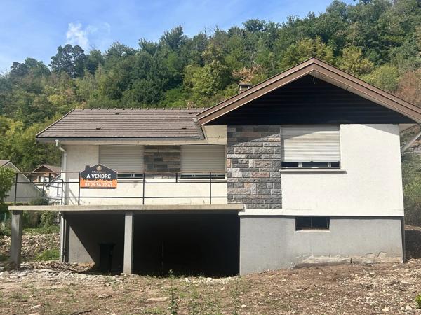 Vente                                                      Maison
                        
                     4 pièces                      93 m2                     à Saint-Dié-des-Vosges