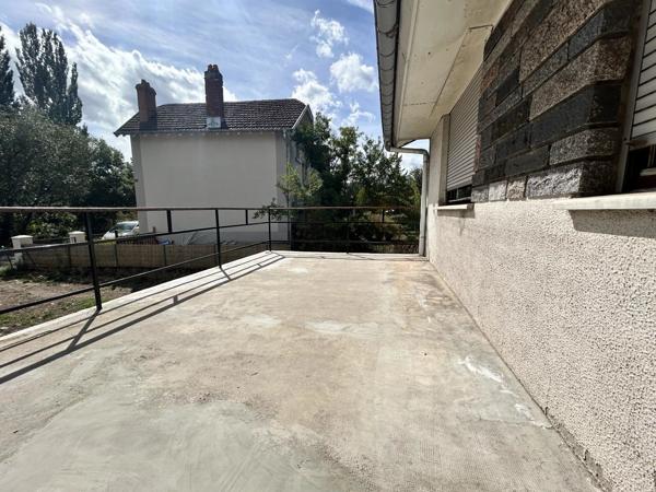Vente                                                      Maison
                        
                     4 pièces                      93 m2                     à Saint-Dié-des-Vosges