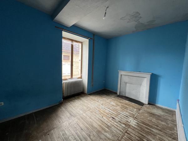 MAISON DE VILLAGE PROCHE MONTBARD