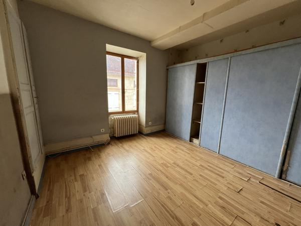 MAISON DE VILLAGE PROCHE MONTBARD