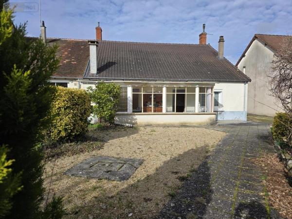Maison à vendre à Vierzon dans le Cher (18100), ref : 18058-57
