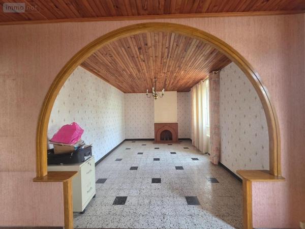 Maison à vendre à Vierzon dans le Cher (18100), ref : 18058-57