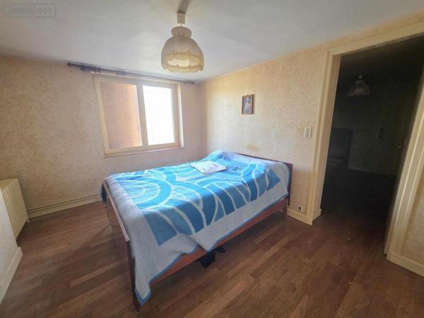 Maison à vendre à Vierzon dans le Cher (18100), ref : 18058-57