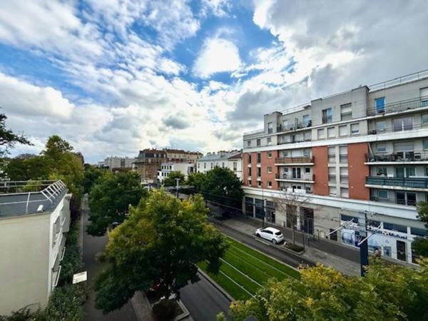 Appartement à vendre 3 pièces SAINT DENIS (93)