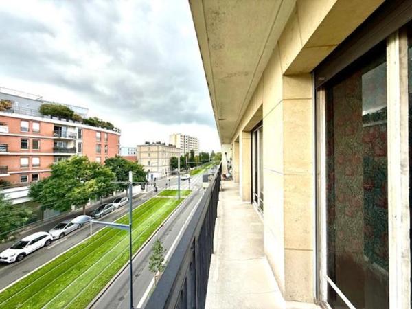 Appartement à vendre 3 pièces SAINT DENIS (93)