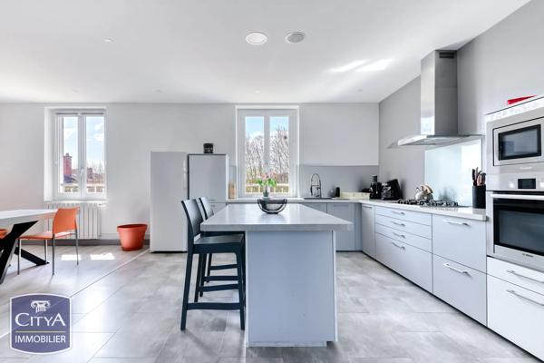 Appartement à vendre 5 pièces 123m² Grigny (69520)