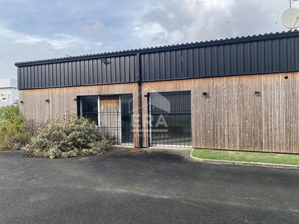 Bureaux Saint Georges Des Coteaux 62 m2
