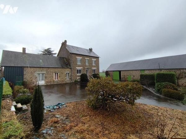 Ancien corps de ferme - ST MARS D'EGRENNE