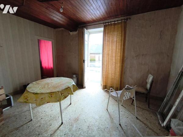 Ancien corps de ferme - ST MARS D'EGRENNE