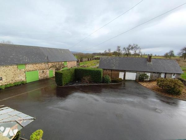 Ancien corps de ferme - ST MARS D'EGRENNE