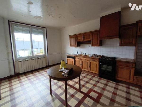 Ancien corps de ferme - ST MARS D'EGRENNE