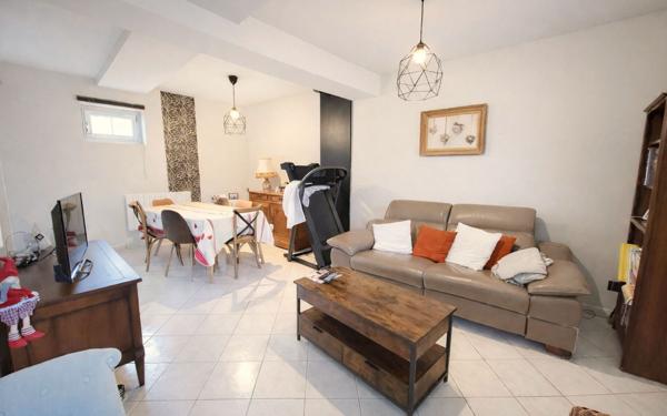 Maison à louer    3 pièces •  Saint-Benoît-sur-Loire