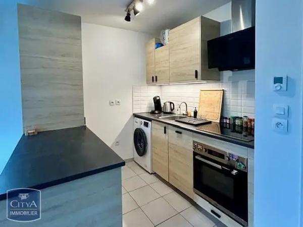 Appartement à louer 2 pièces 43.87m²