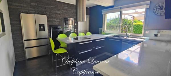 Maison à vendre 8 pièces PETIVILLE (14)