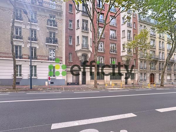 Appartement
         1 pièce
        - 25 m² 150 150 € *