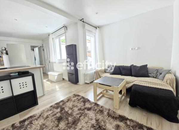 Maison
         3 pièces
        - 61 m² Exclusivité 231 000 € *