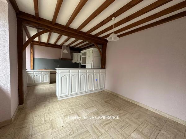 Maison à vendre 6 pièces VIRE (14) avec atelier