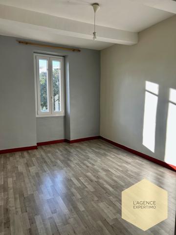 Courthézon (84350) Maison 5 pièces avec jardin et garage